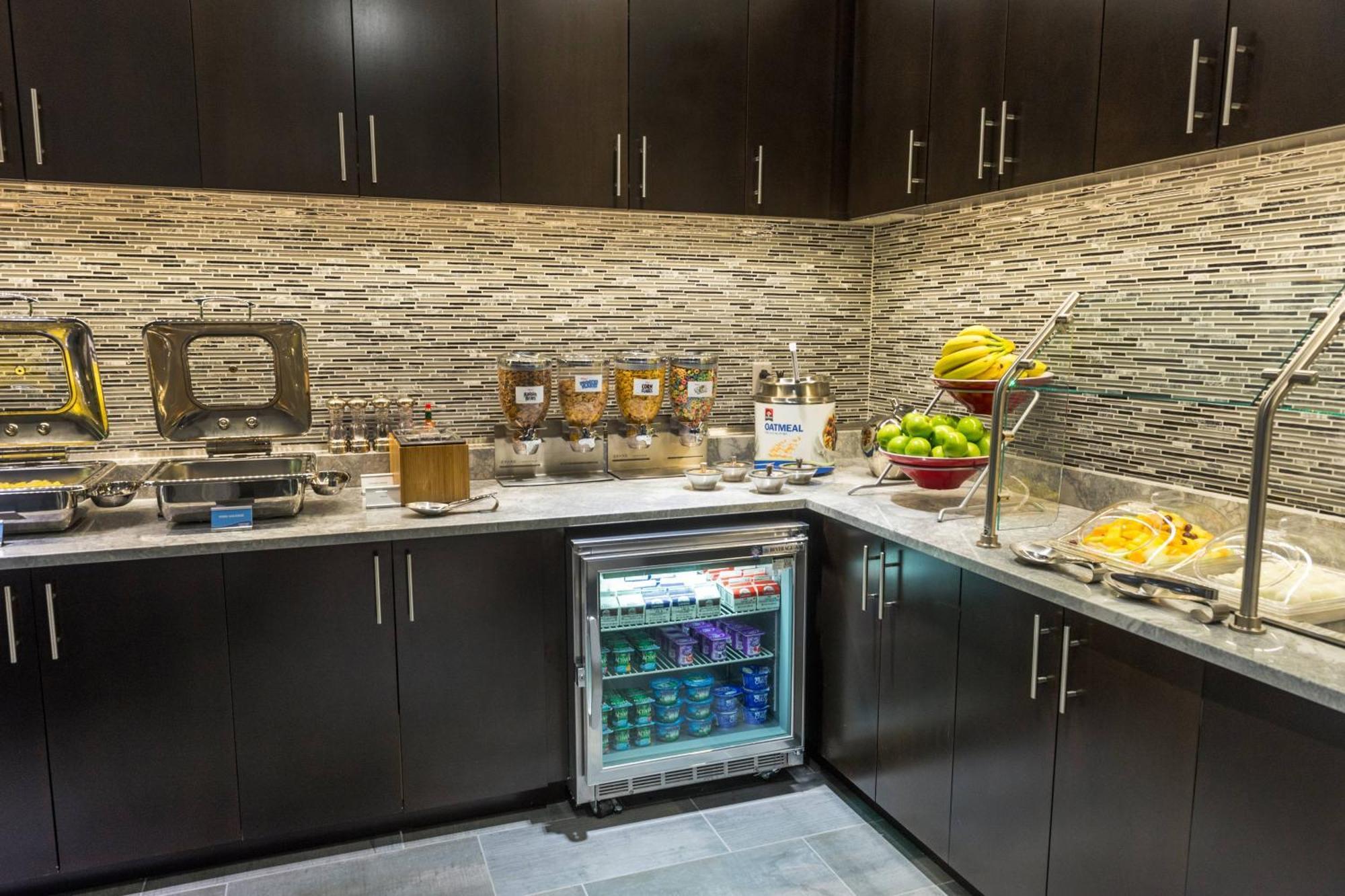 Fairfield Inn & Suites By Marriott Boston Cambridge Zewnętrze zdjęcie
